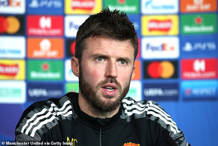 Michael Carrick có buổi họp báo đầu tiên khi làm HLV tạm quyền của MU