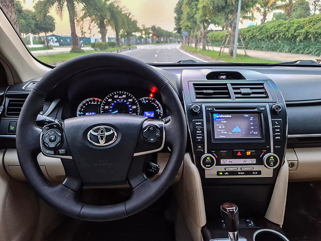 Toyota Camry nhập Mỹ đời 2014 có giá bán ngang xe sang Đức - 7