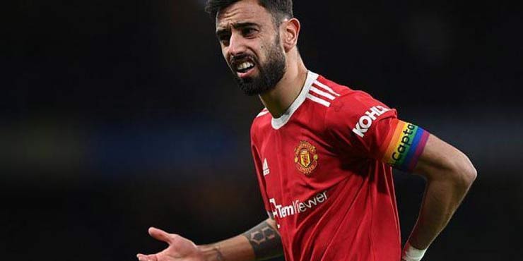 Fernandes sa sút, bị chê trách vì hành xử không đẹp trận Chelsea – MU - 3