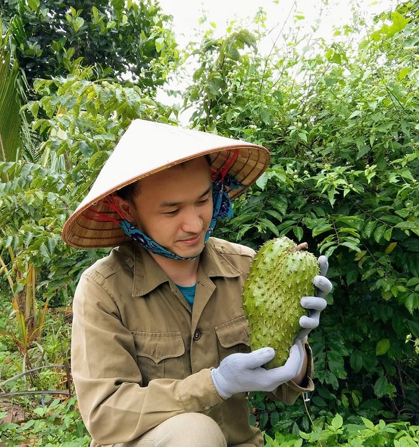 Anh Sơn đã thử sức với sản phẩm trà làm từ quả mãng cầu nhằm nâng cao giá trị của nông sản địa phương.