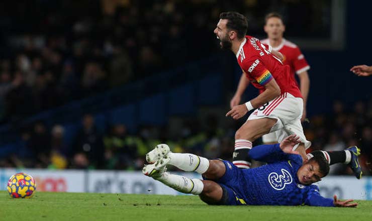 Trực tiếp bóng đá Chelsea - MU: &#34;Quỷ đỏ&#34; thở phào (Vòng 13 Ngoại hạng Anh) (Hết giờ) - 2