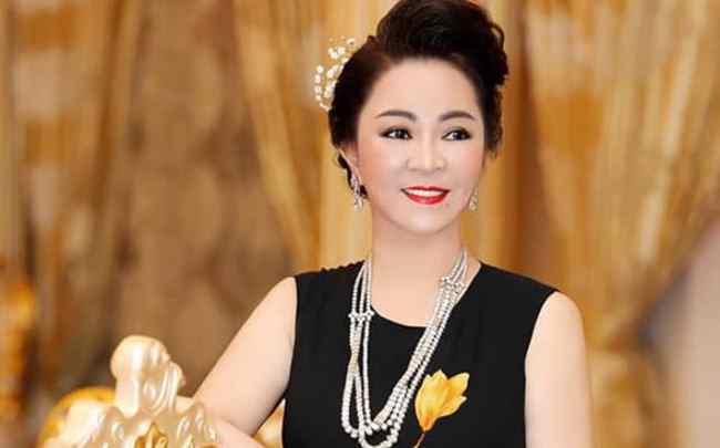 Không chỉ nổi tiếng với khả năng kinh doanh tài ba, nhiều đại gia Việt thời trẻ còn là những “nam thanh, nữ tú” sở hữu ngoại hình cuốn hút. 

