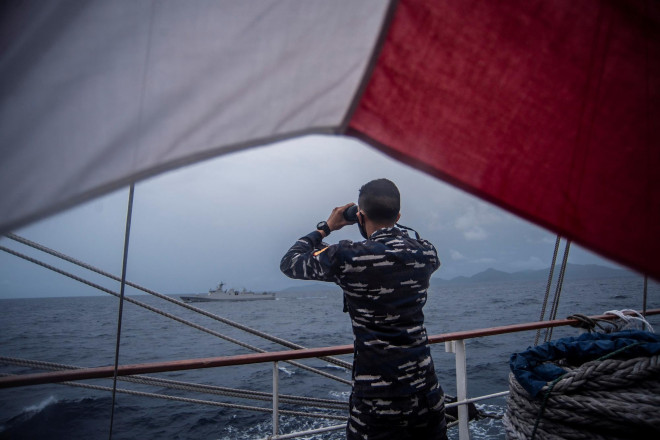 Binh sĩ Indonesia trong một cuộc tập trận ở biển Natuna hồi tháng 10-2021. Ảnh: Reuters