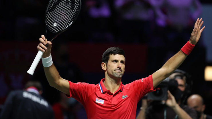 Novak Djokovic chứng tỏ đẳng cấp ở cả nội dung đánh đơn và đôi nam để cứu ĐT Serbia khỏi thảm cảnh bị loại khi đối đầu "hiện tượng" Kazakhstan tại tứ kết Davis Cup 2021