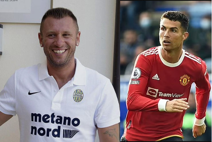 "Trai hư" bóng đá Ý Antonio Cassano bị Ronaldo nhắn tin "hỏi tội" vì dám xem thường mình