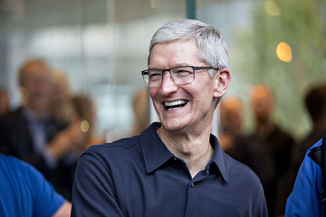 Tim Cook đang rất thành công trong việc hướng Apple đến cột mốc 3.000 tỷ USD.