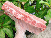 Thị trường - Tiêu dùng - Thịt lợn Nga, Brazil giá 53.000 đồng/kg ồ ạt về Việt Nam