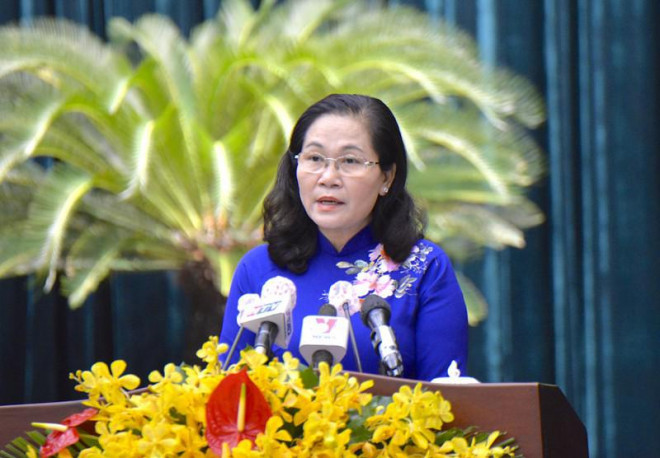 Chủ tịch HĐND TP.HCM Nguyễn Thị Lệ phát biểu bế mạc kỳ họp thứ 4. Ảnh: HÀ HIỆP