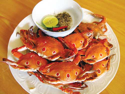 Món chấm phù hợp với cua ghẹ rất kích thích vị giác. Ảnh minh họa.
