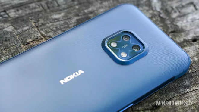 Nokia XR20.