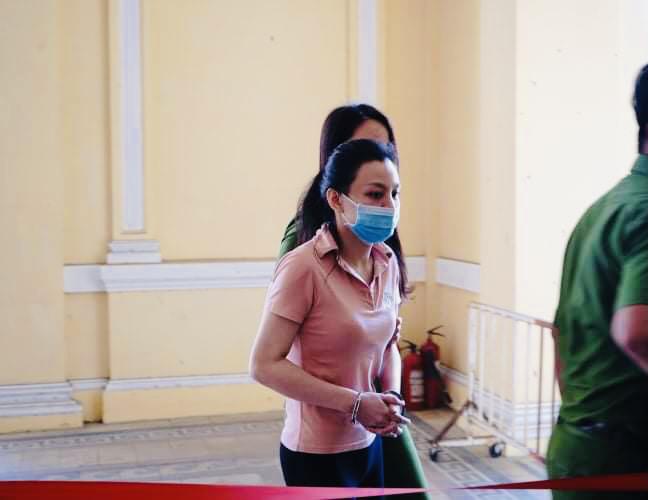 Bị cáo Võ Thuỳ Linh (ảnh) không thừa nhận tội trạng như đại diện VKSND TP HCM truy tố