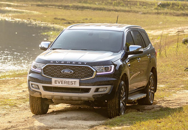 Giá xe Ford Everest lăn bánh tháng 12/2021, ưu đãi 20 triệu đồng - 1