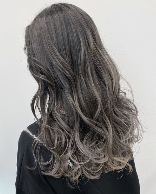 4 cách nhuộm tóc highlight sành điệu nhất năm 2021 - 5