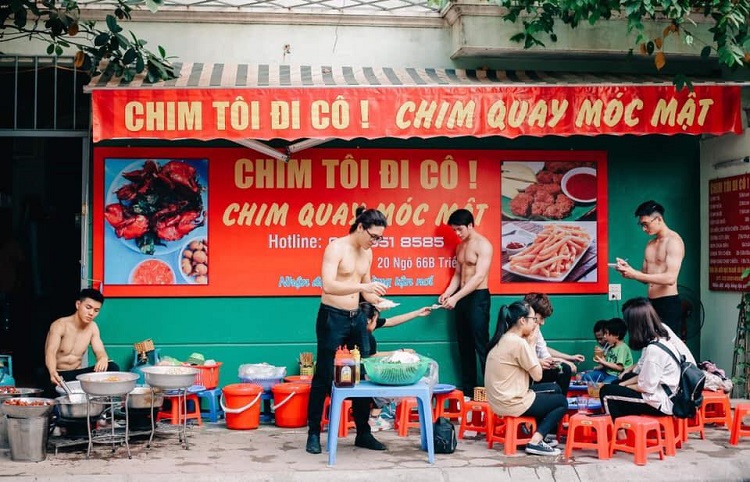 Ngán ngẩm những lần mang dàn trai 6 múi ra “cởi đồ khoe thân” để “câu khách” - 2