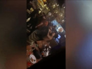 Thế giới - Video: Cháu trai trùm ma túy El Chapo bắn 8 phát đạn trong quán bar, cảnh sát &quot;bó tay&quot;