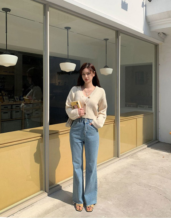 3 chiếc áo crop-top cực &#34;trendy&#34; trong mùa đông này - 11