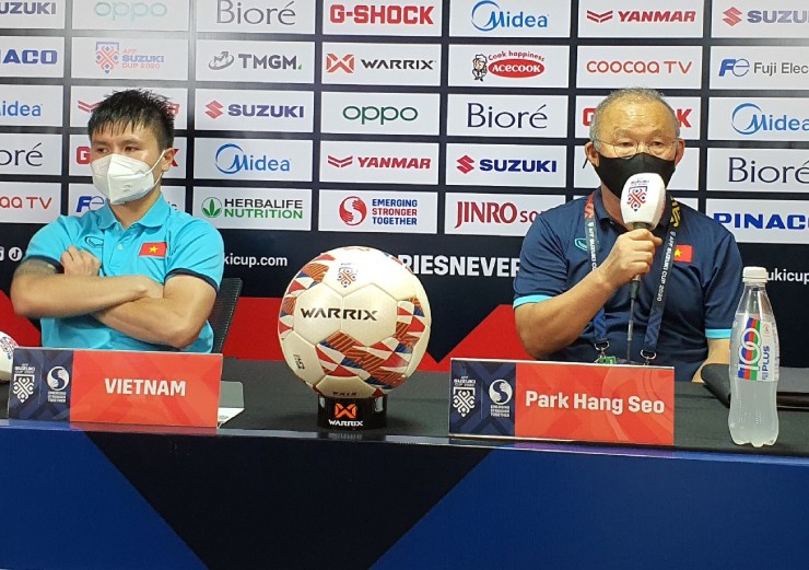 HLV Park Hang Seo và Quang Hải không lo lắng khi gặp Thái Lan ở bán kết