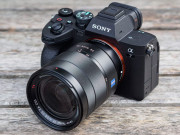 Thời trang Hi-tech - Đánh giá Sony Alpha 7 IV: Lấy nét siêu thông minh, giá hợp lý