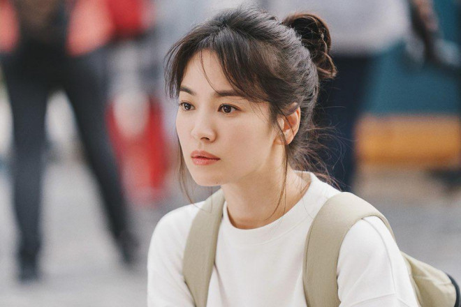 4 cách buộc tóc đẹp, nhanh, tiện lợi của Song Hye Kyo - 6