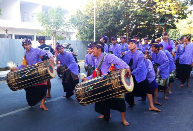 Biểu diễn nhạc cụ truyền thống ở Bali