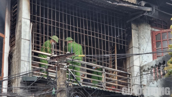 Trong sáng 27/12, cơ quan Công an đã có mặt để khám nghiệm hiện trường điều tra nguyên nhân vụ cháy