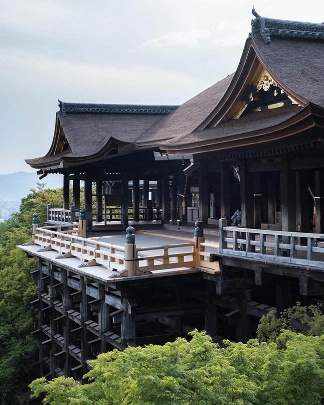 Những ngôi nhà Nhật Bản có tuổi đời hàng trăm năm không bị hư hại giữa phố xá hiện đại - hình ảnh 7