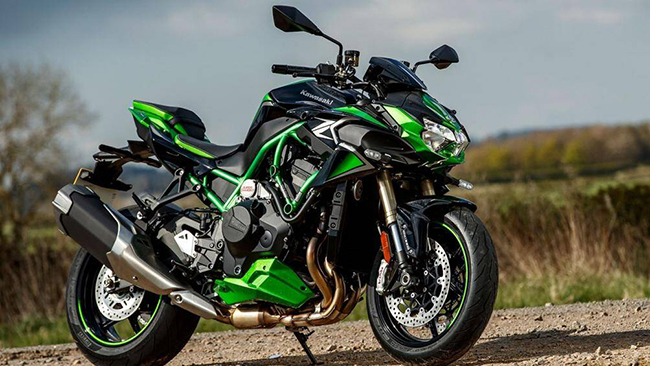 5. Kawasaki Z H2 SE 2022 (giá khởi điểm: 20.200 USD)
