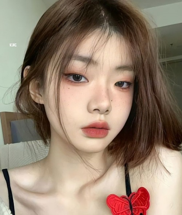 Những kiểu trang điểm cực đẹp tạo xu hướng năm 2022 - 3