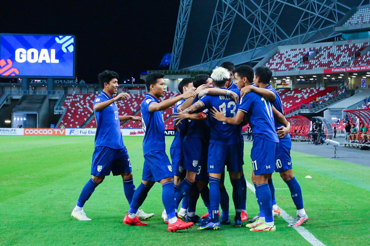 Thái Lan có chiến thắng "vùi dập" trước Indonesia