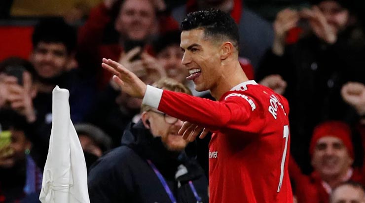 Ronaldo khép lại năm 2021 một cách ấn tượng