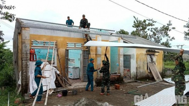 Tình nghĩa xóm làng bên trong những ngôi nhà dựng lên sau bão Noru - 2