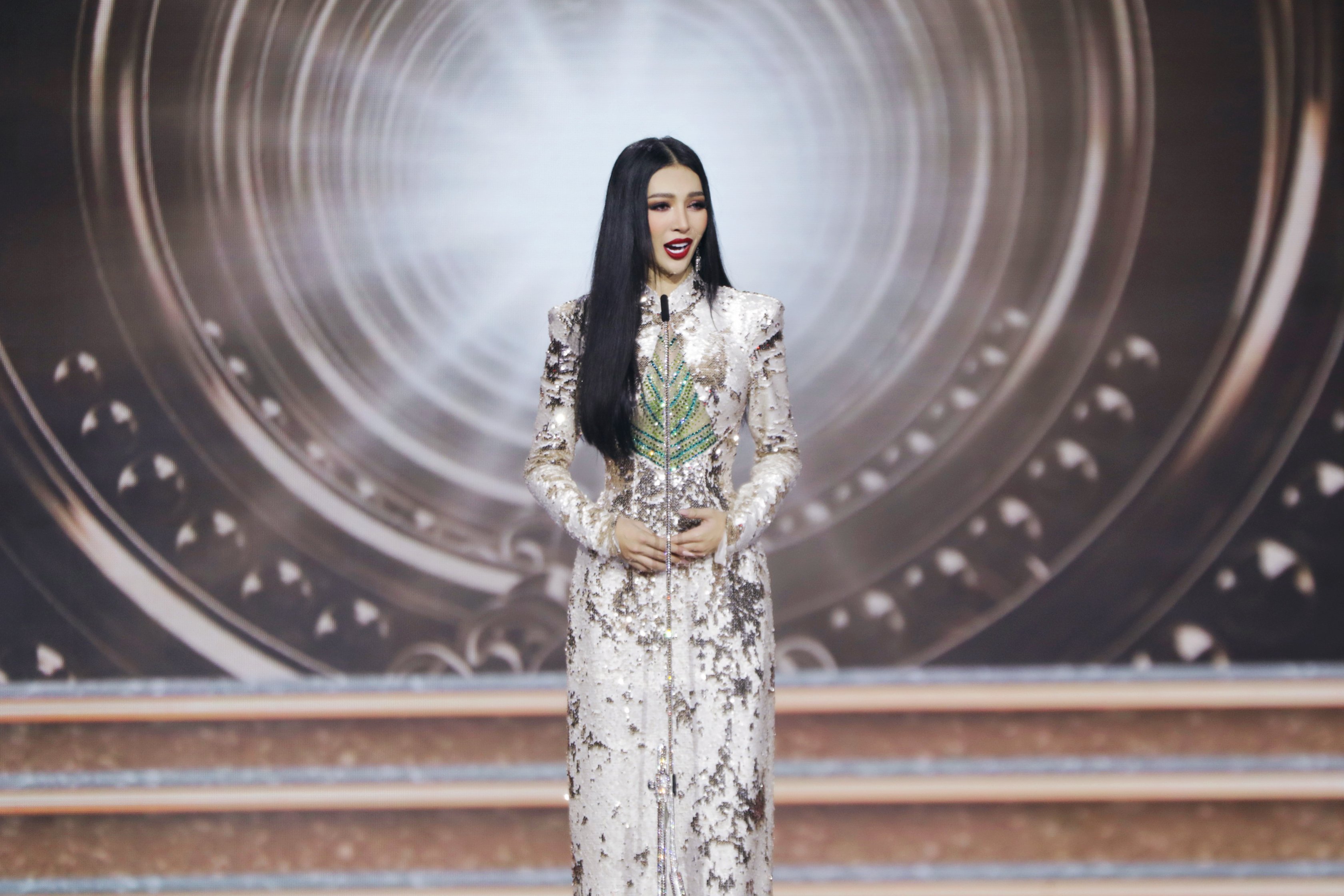 Người đẹp Long An từng nặng 75kg đăng quang Miss Grand Việt Nam - 9