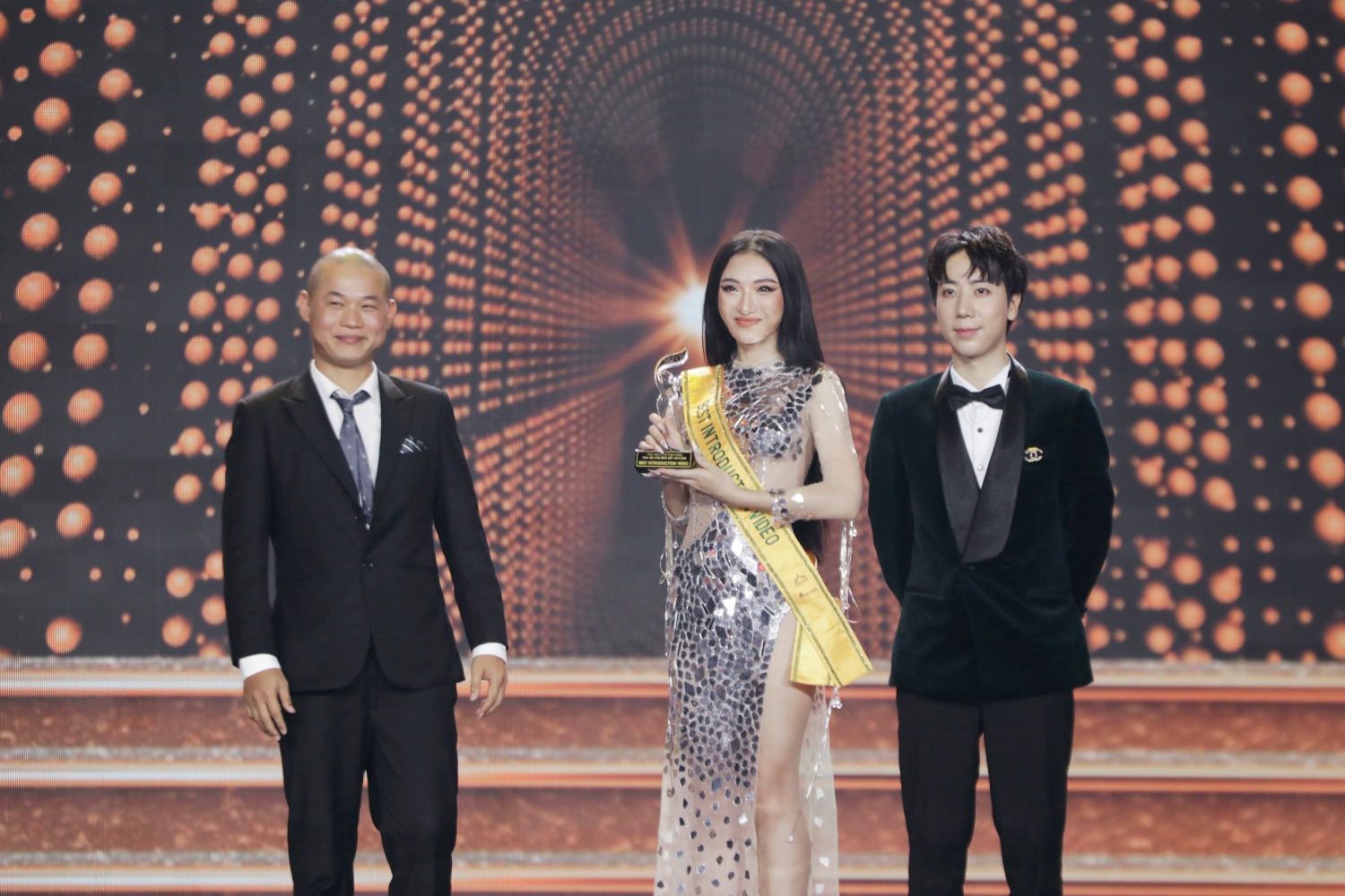 Người đẹp Long An từng nặng 75kg đăng quang Miss Grand Việt Nam - 11