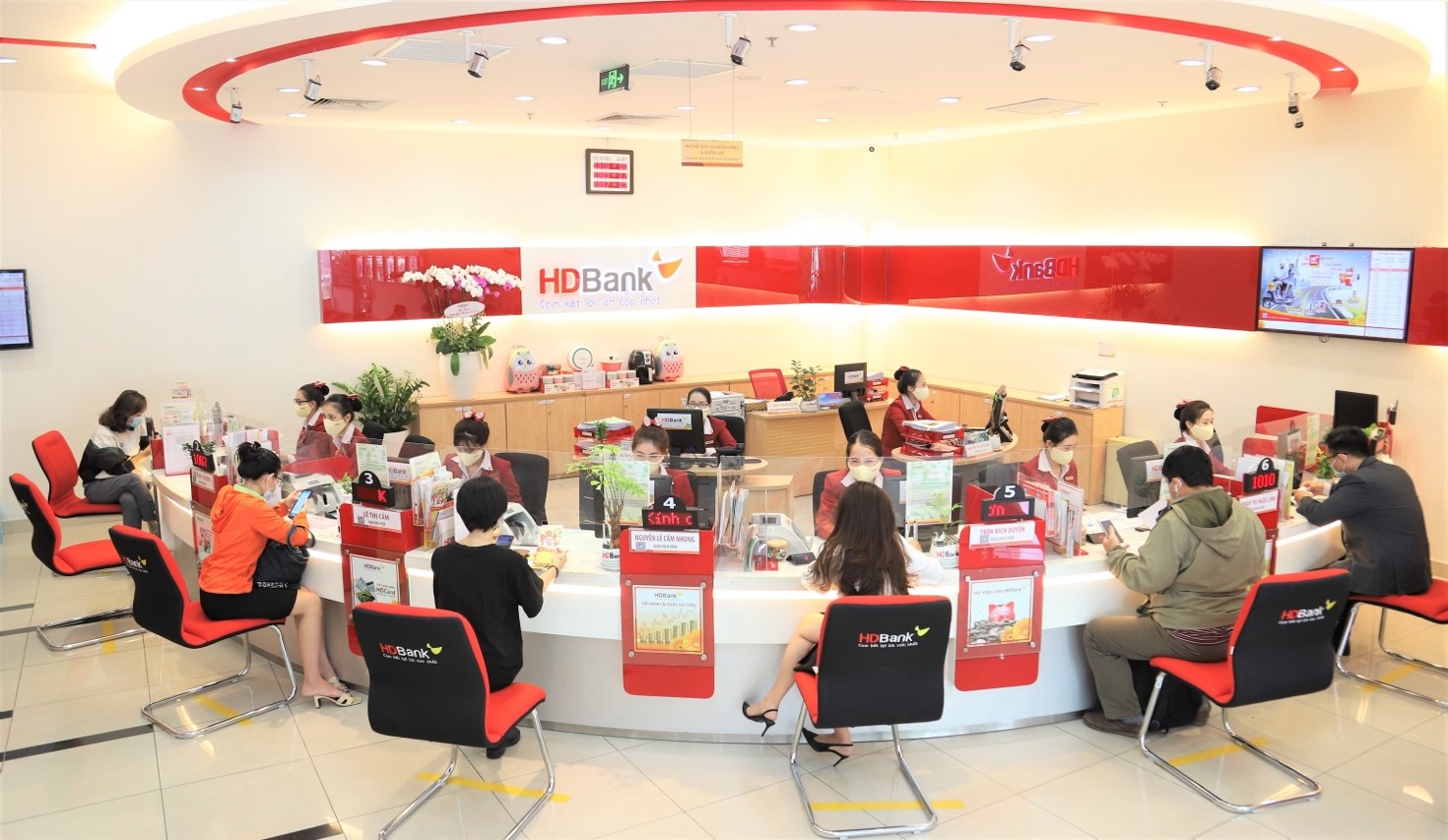 Trải nghiệm tiện ích tài khoản 0 phí, nhận quà tiền tỷ từ HDBank - 2