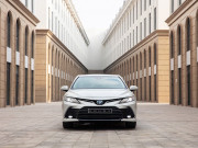 Tin tức ô tô - Giá xe Toyota Camry niêm yết và lăn bánh tháng 10/2022