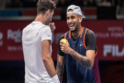 Kết quả tennis mới nhất giải ATP 500: "Ngựa chứng" Kyrgios vượt khó, Medvedev thắng dễ