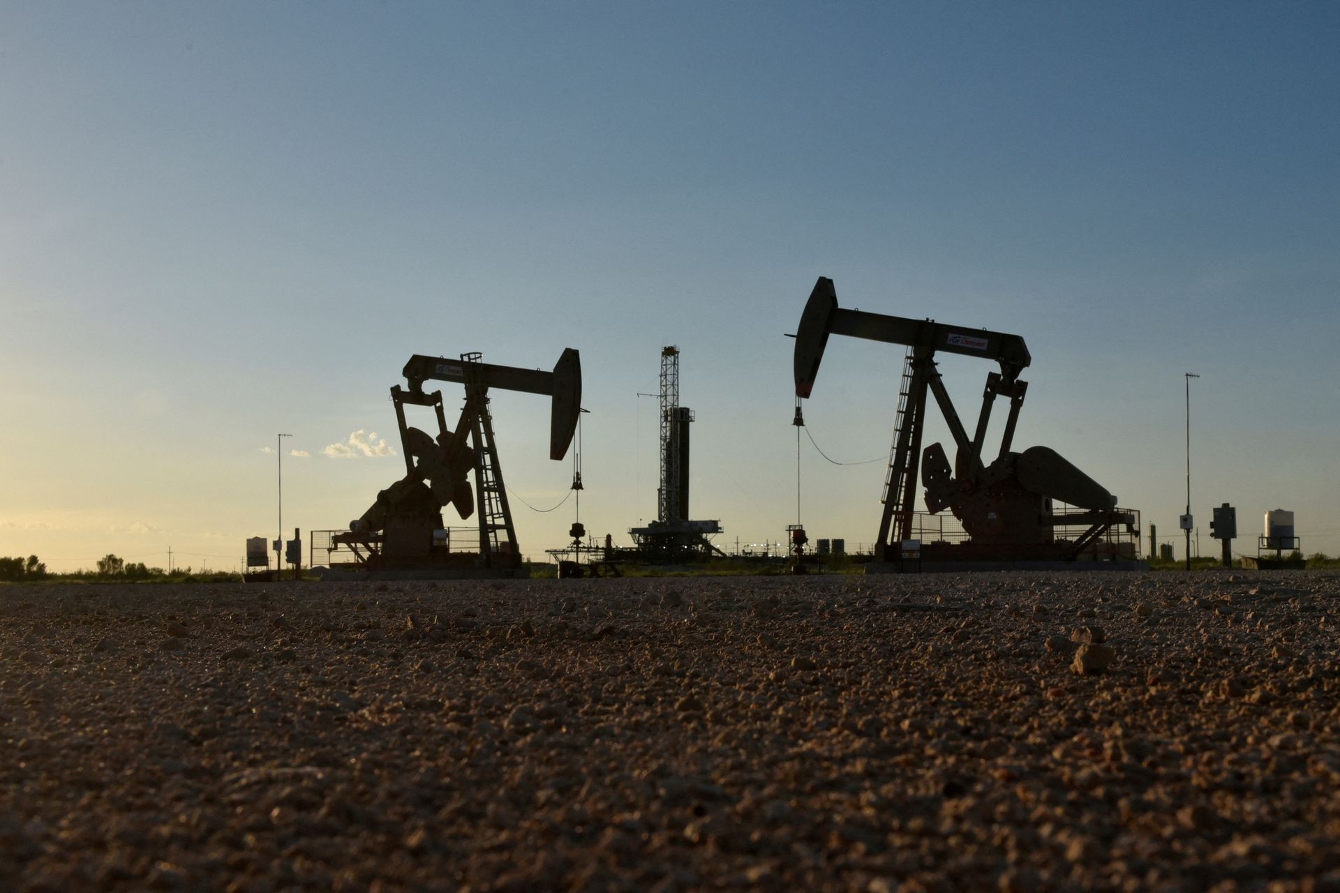 Mỹ có thể mở kho dự trữ dầu trong bối cảnh OPEC + cắt giảm sản lượng khai thác (ảnh: Reuters)