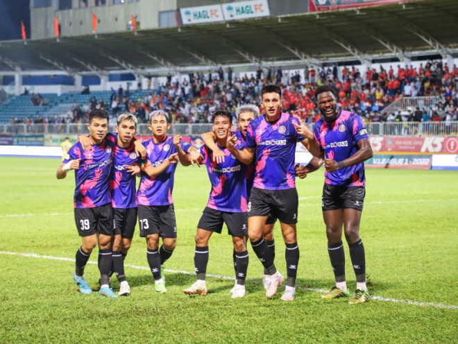 CLB TP Hồ Chí Minh, Sài Gòn FC được treo thưởng cả chục tỷ nếu trụ hạng V.League.