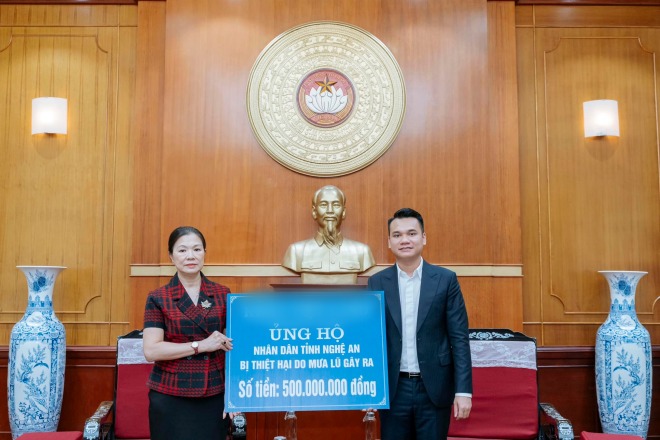 Khắc Việt ủng hộ 500 triệu đồng