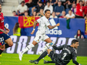 Bóng đá - Video bóng đá Osasuna – Valencia: 3 tấm thẻ đỏ, Cavani sút hỏng phạt đền