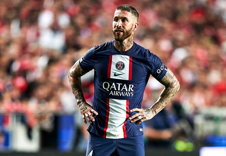 Sergio Ramos cãi trọng tài và lập kỷ lục khi nhận đến 21&nbsp;thẻ đỏ tại các giải vô địch quốc gia châu Âu anh góp mặt