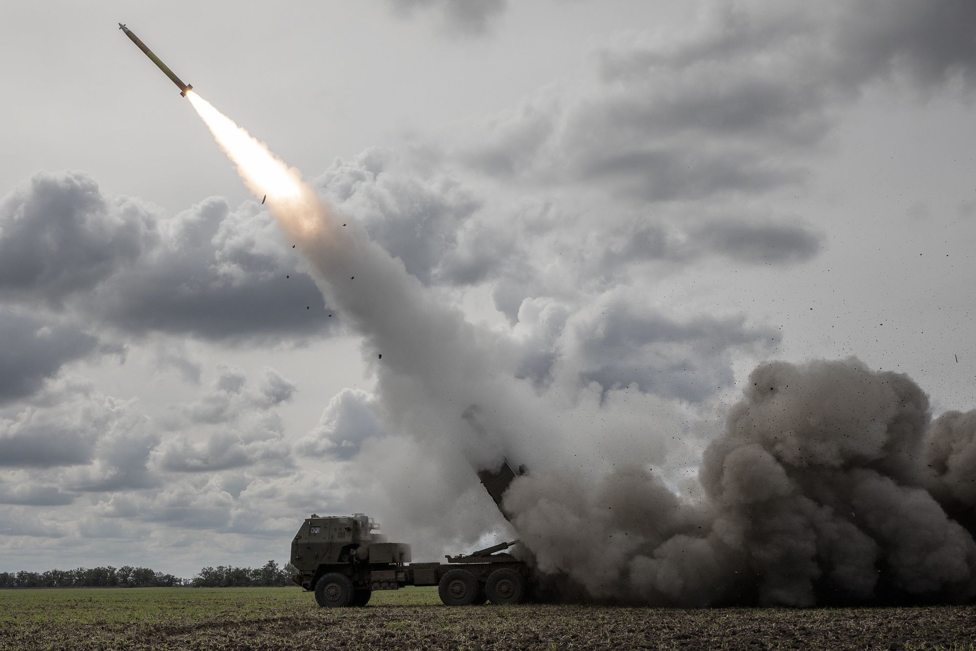 Hệ thống HIMARS được coi là "vũ khí thay đổi cuộc chơi" ở Ukraine.