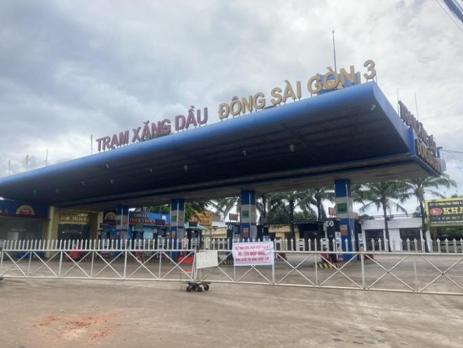 Cây xăng Đông Sài Gòn, gần trạm BOT Trảng Bom thông báo đóng cửa vì hết tiền nhập hàng