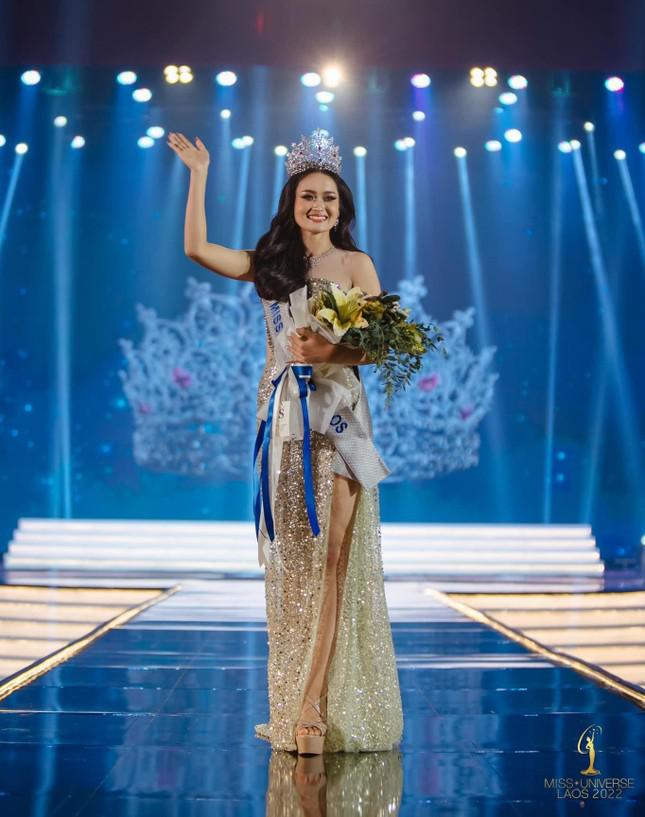 Tân Hoa hậu Hoàn vũ Lào Payengxa Lor. Ảnh: Miss Universe Laos.