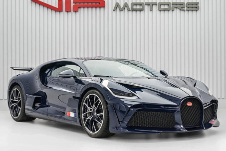 Siêu phẩm Bugatti Divo chưa lăn bánh chào bán giá 240 tỷ đồng