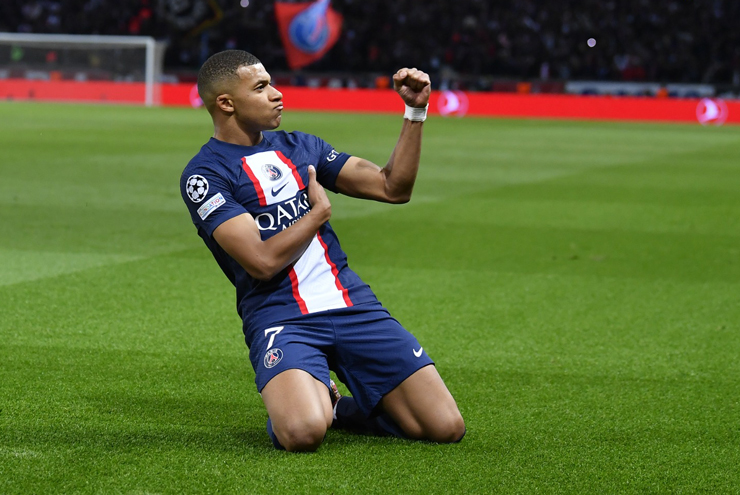 PSG khẳng định tương lai của Mbappe