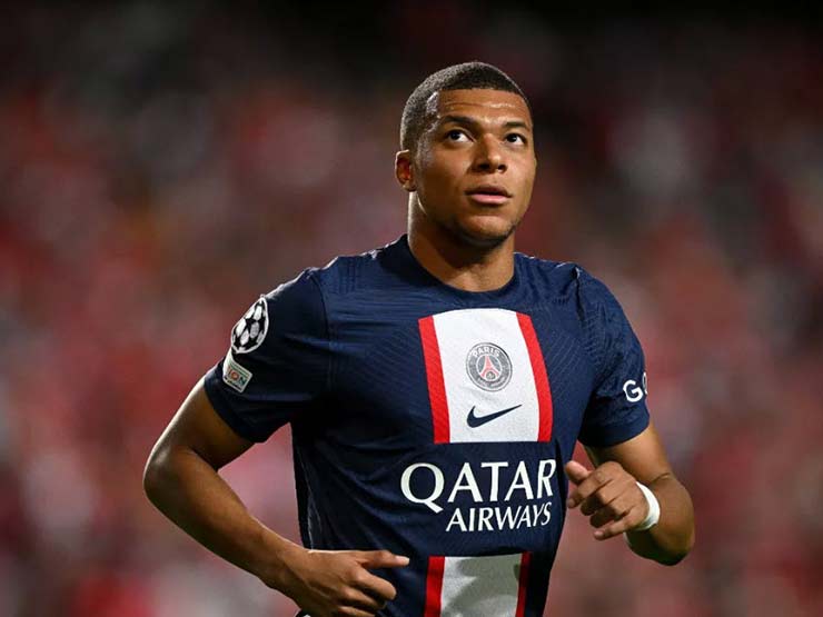 Mbappe đòi rời PSG, huyền thoại MU xin làm ”thuyết khách” đưa về Old Trafford