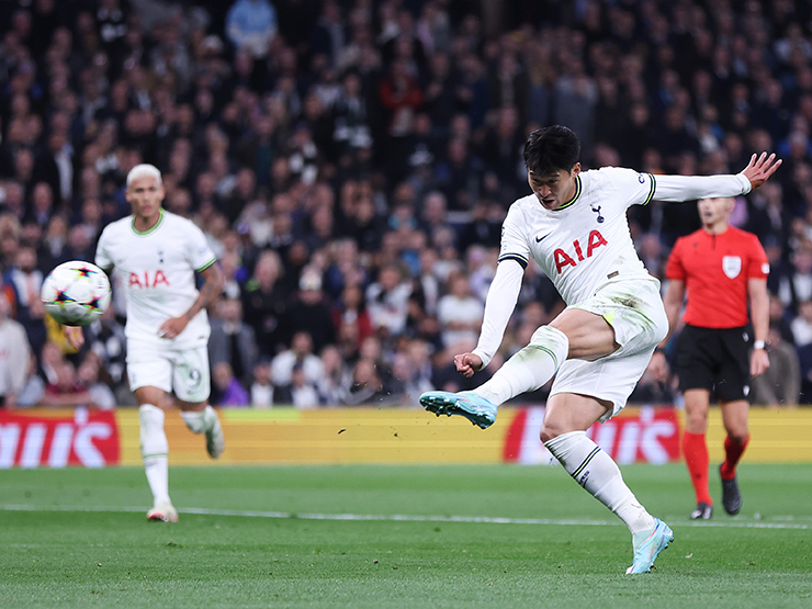 Video bóng đá Tottenham - Frankfurt: Đỉnh cao Son Heung Min, 5 bàn & thẻ đỏ (Cúp C1 - Champions League)