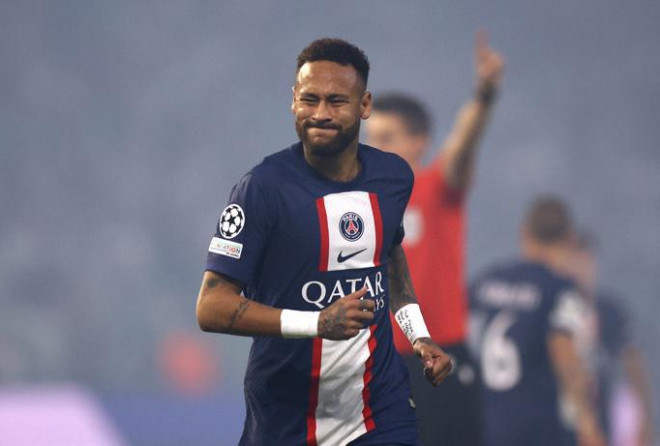 Tương lai của Neymar tại PSG cũng bất định