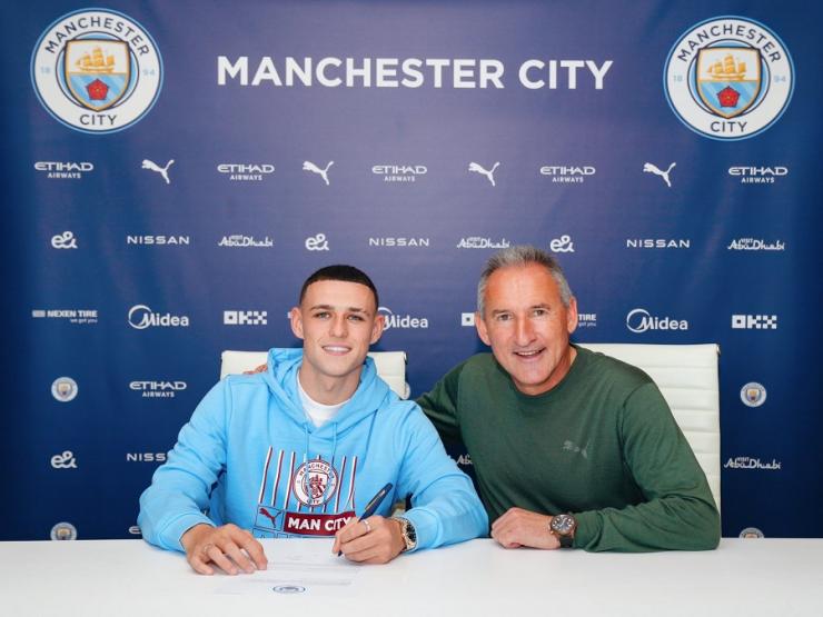 Foden nhận lương ở top 5 siêu sao Man City, MU gặp may bởi vận xui của Kante